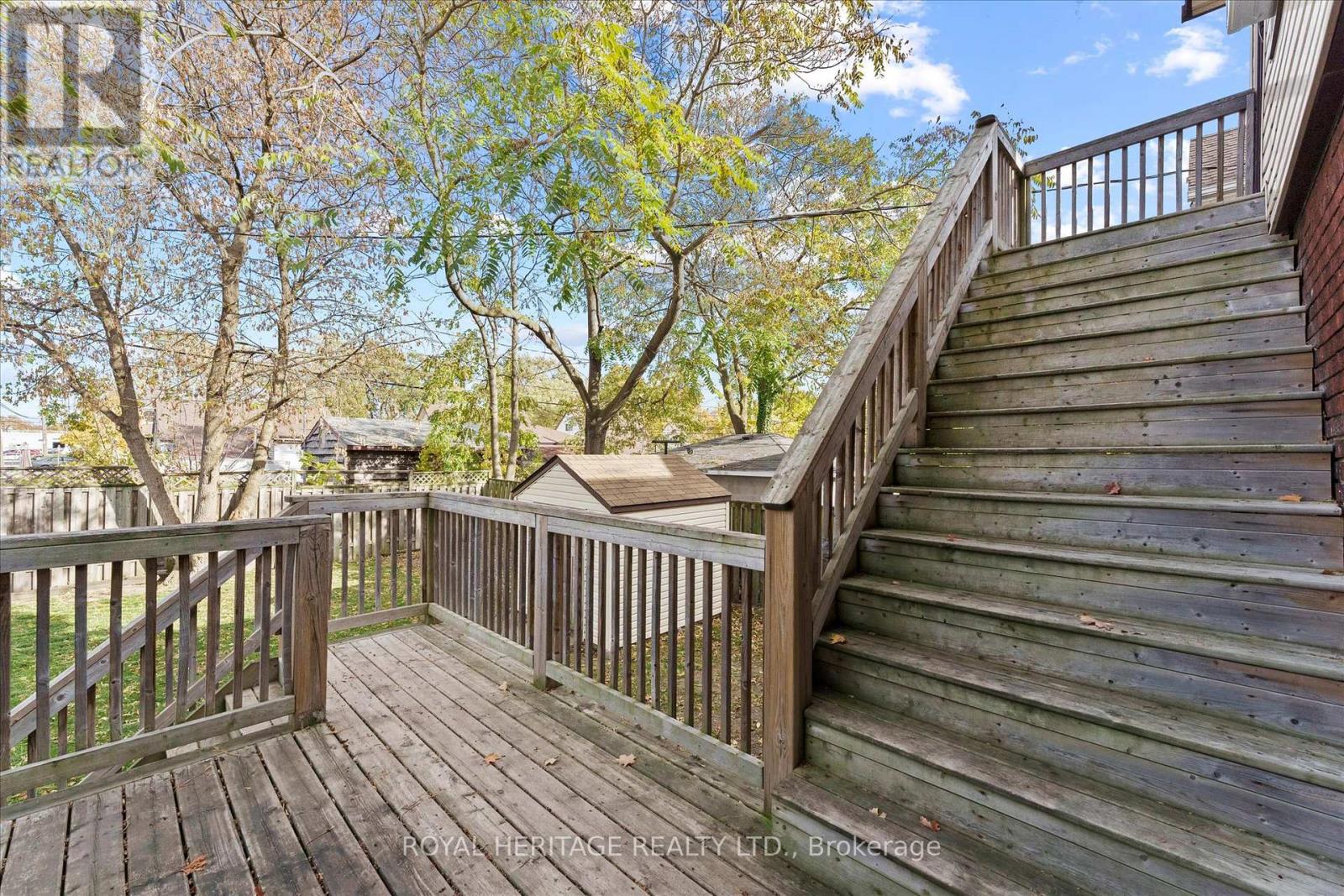 1150 Elm Avenue, Windsor, Ontario  N9A 5H9 - Photo 25 - X12533518