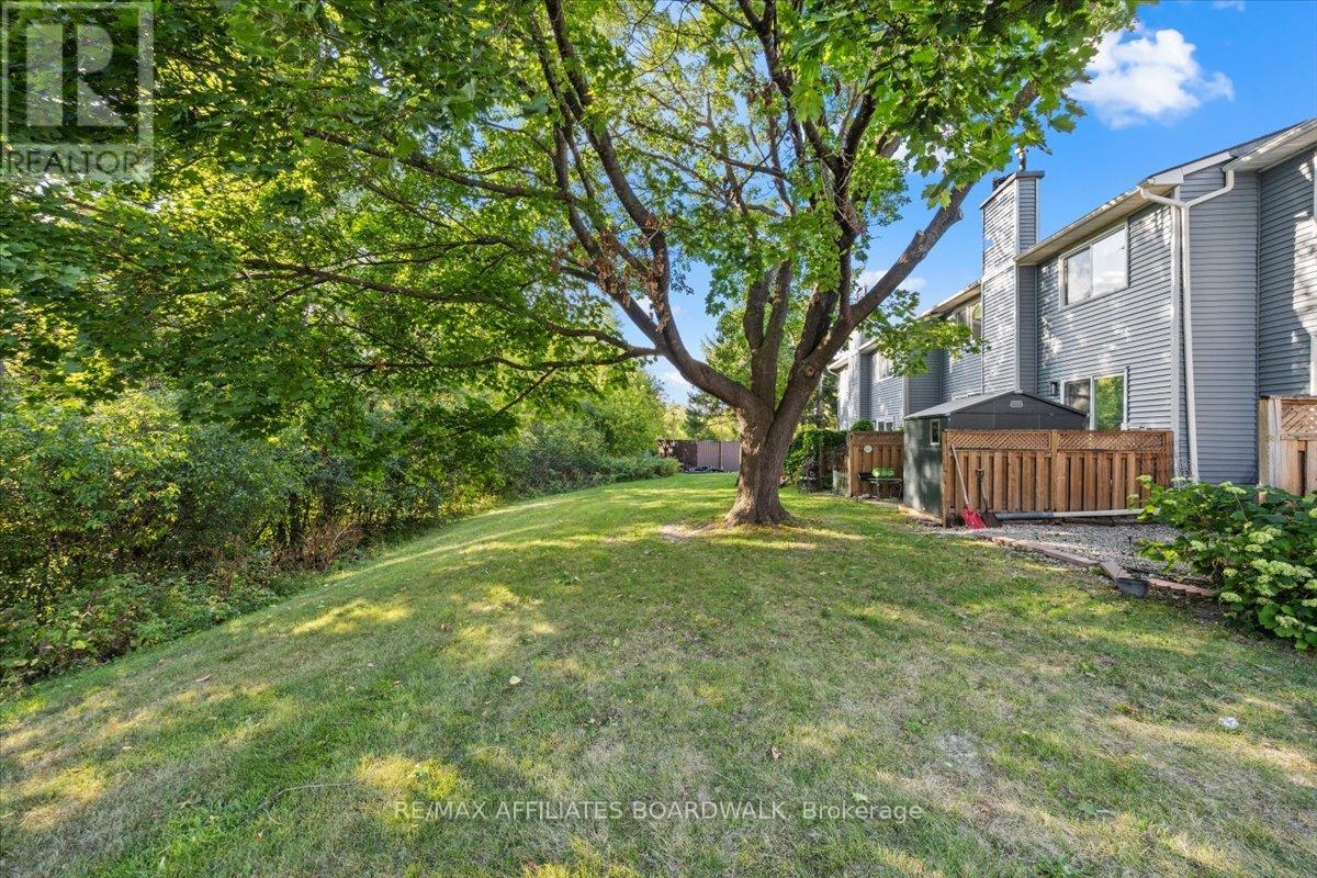 6482 Bilberry Drive, Ottawa, Ontario  K1C 4N8 - Photo 37 - X12401134