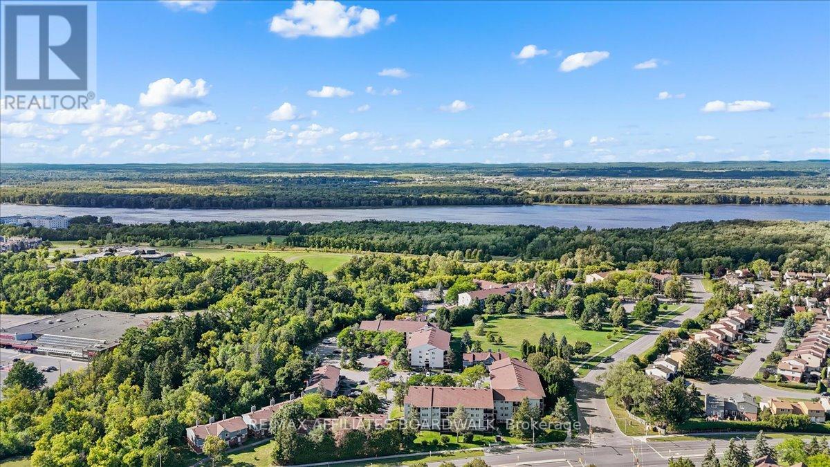 6482 Bilberry Drive, Ottawa, Ontario  K1C 4N8 - Photo 42 - X12401134