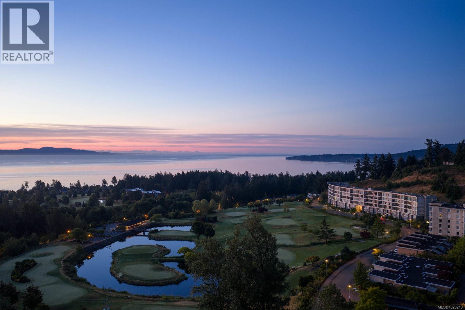 5322 Sayward Hill Cres, Saanich, British Columbia