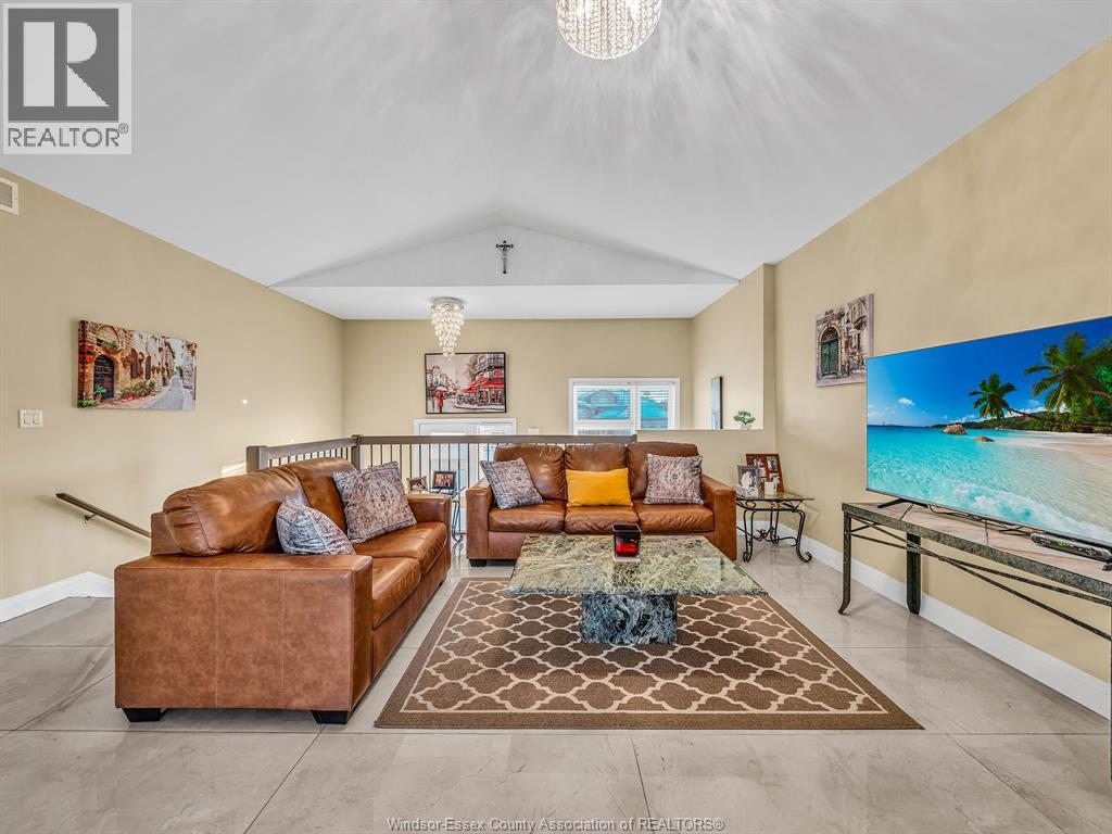 390 Welsh, Amherstburg, Ontario  N9V 4C8 - Photo 4 - 25028466