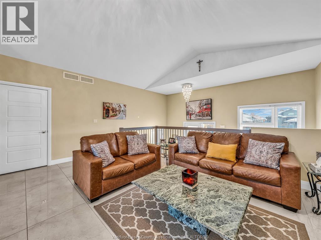 390 Welsh, Amherstburg, Ontario  N9V 4C8 - Photo 5 - 25028466