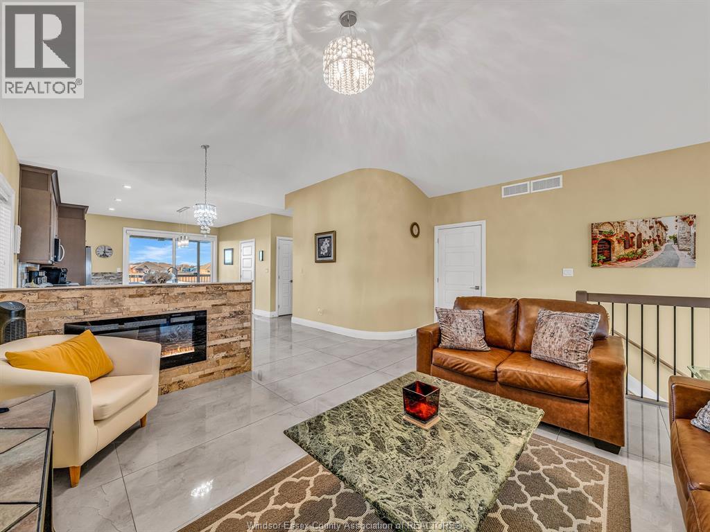 390 Welsh, Amherstburg, Ontario  N9V 4C8 - Photo 6 - 25028466