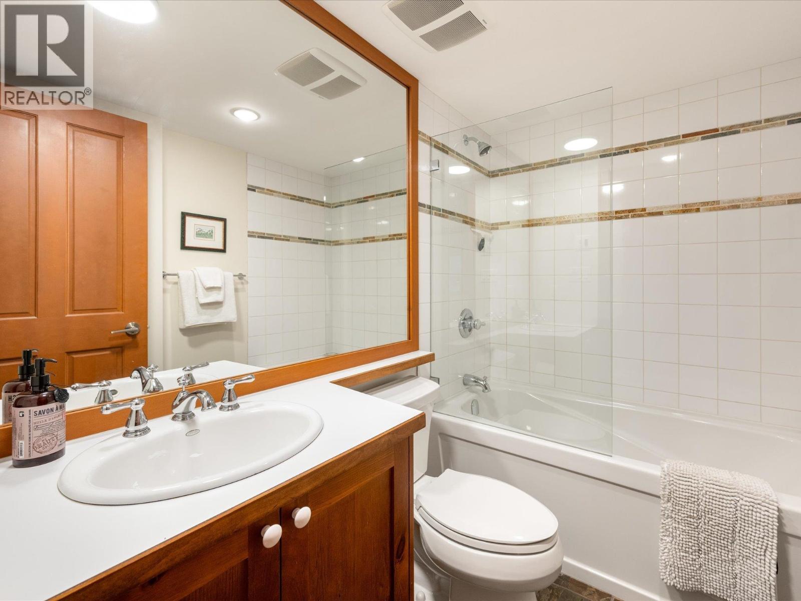 24 4661 Blackcomb Way, Whistler, British Columbia  V8E 0Z1 - Photo 11 - R3066514