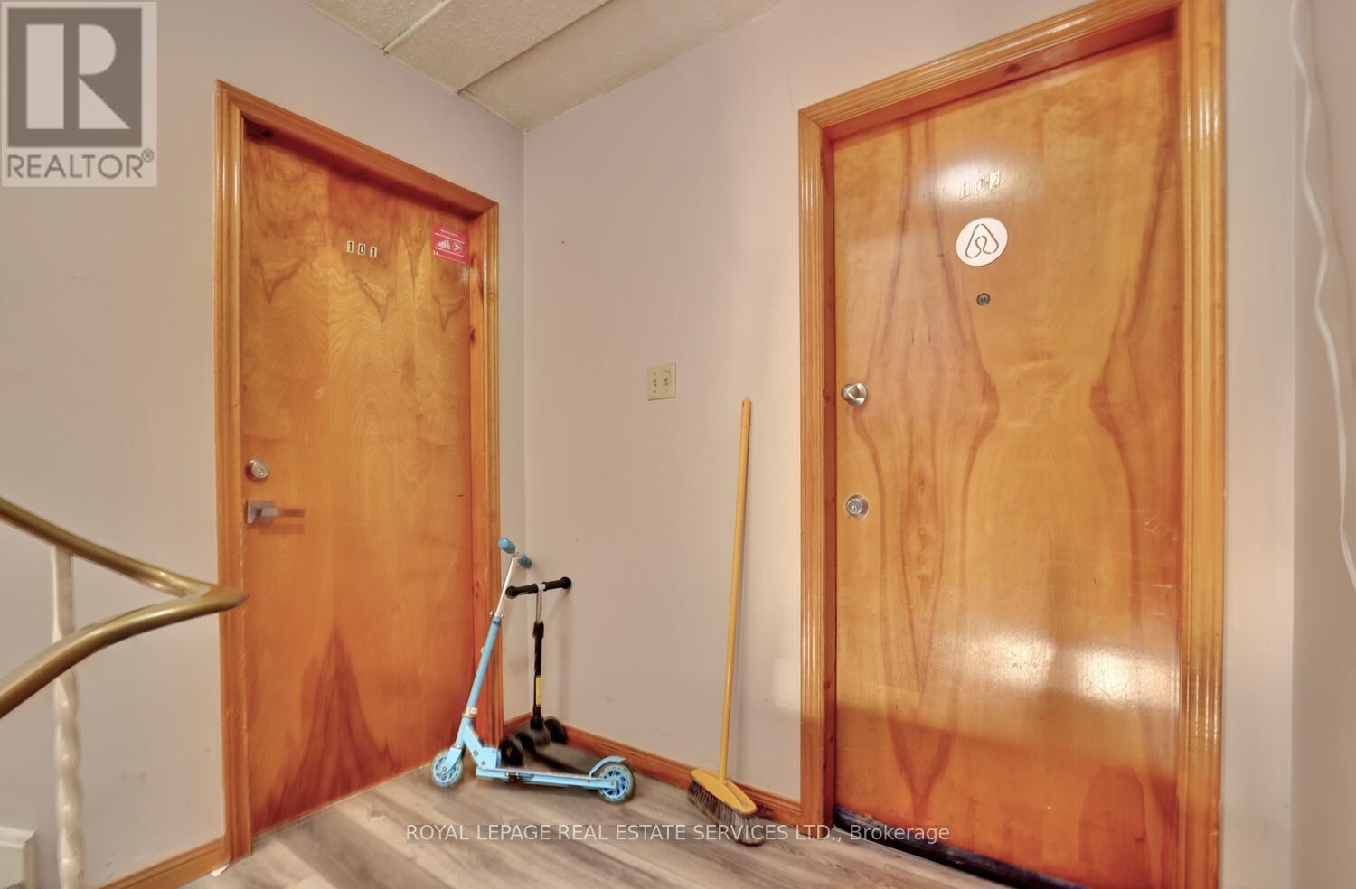 894 College Street, Toronto, Ontario  M6H 1A4 - Photo 16 - C12488610