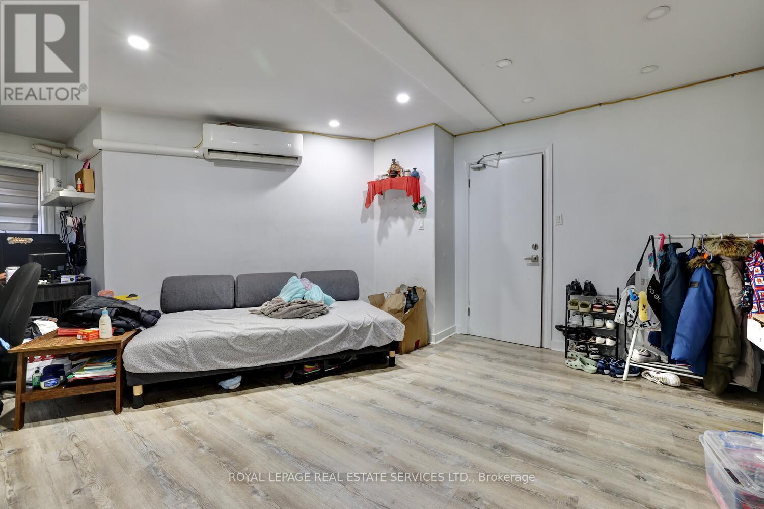 894 College Street, Toronto, Ontario  M6H 1A4 - Photo 20 - C12488610