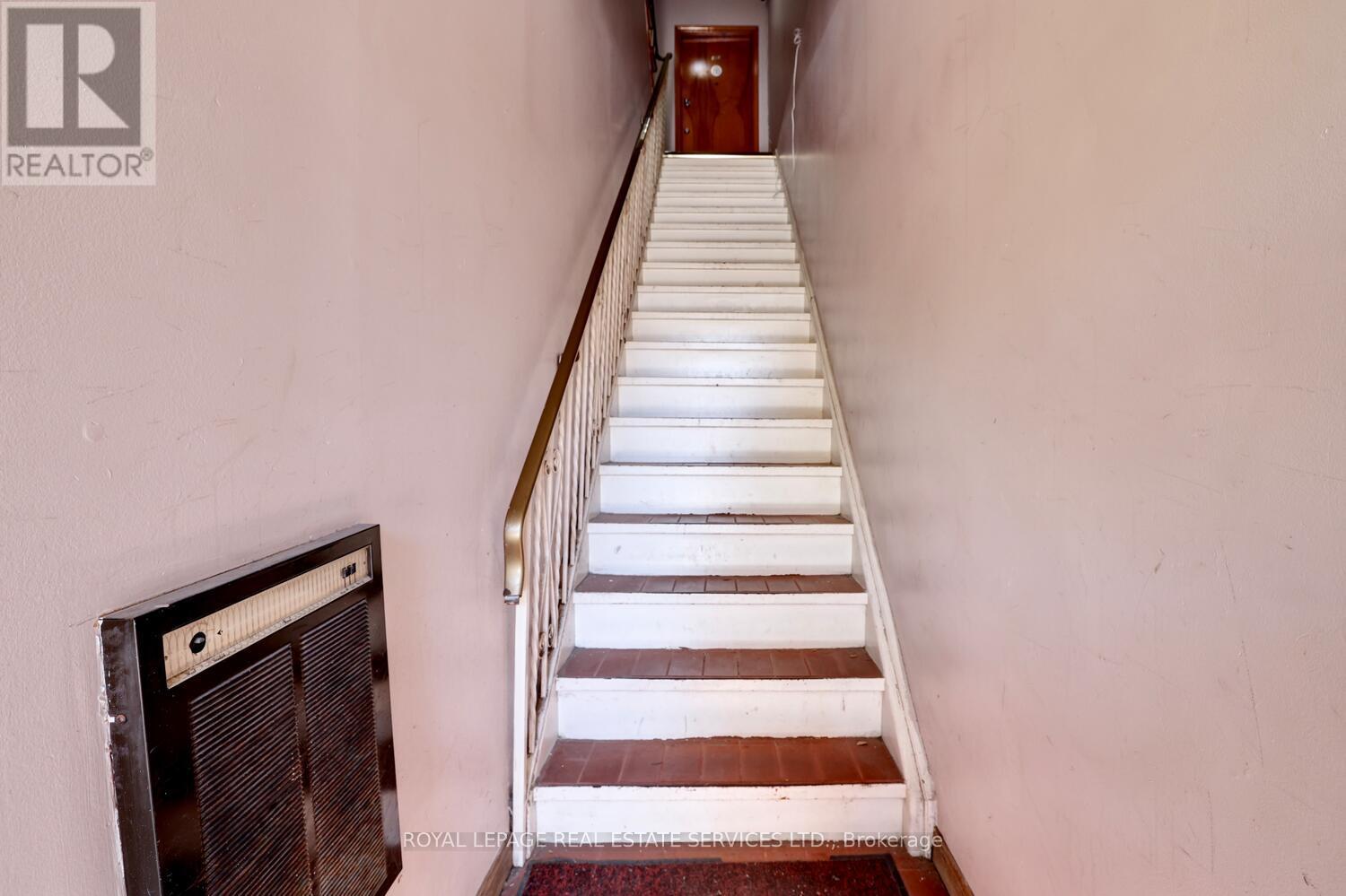 894 College Street, Toronto, Ontario  M6H 1A4 - Photo 15 - C12488610