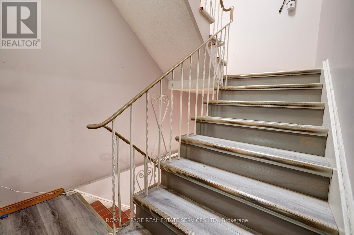 894 College Street, Toronto, Ontario  M6H 1A4 - Photo 23 - C12488610