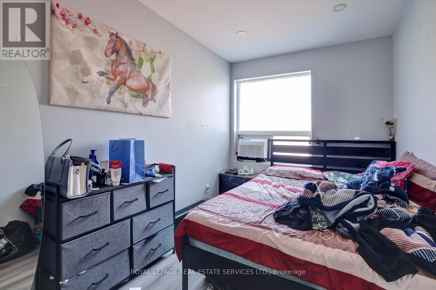 894 College Street, Toronto, Ontario  M6H 1A4 - Photo 25 - C12488610