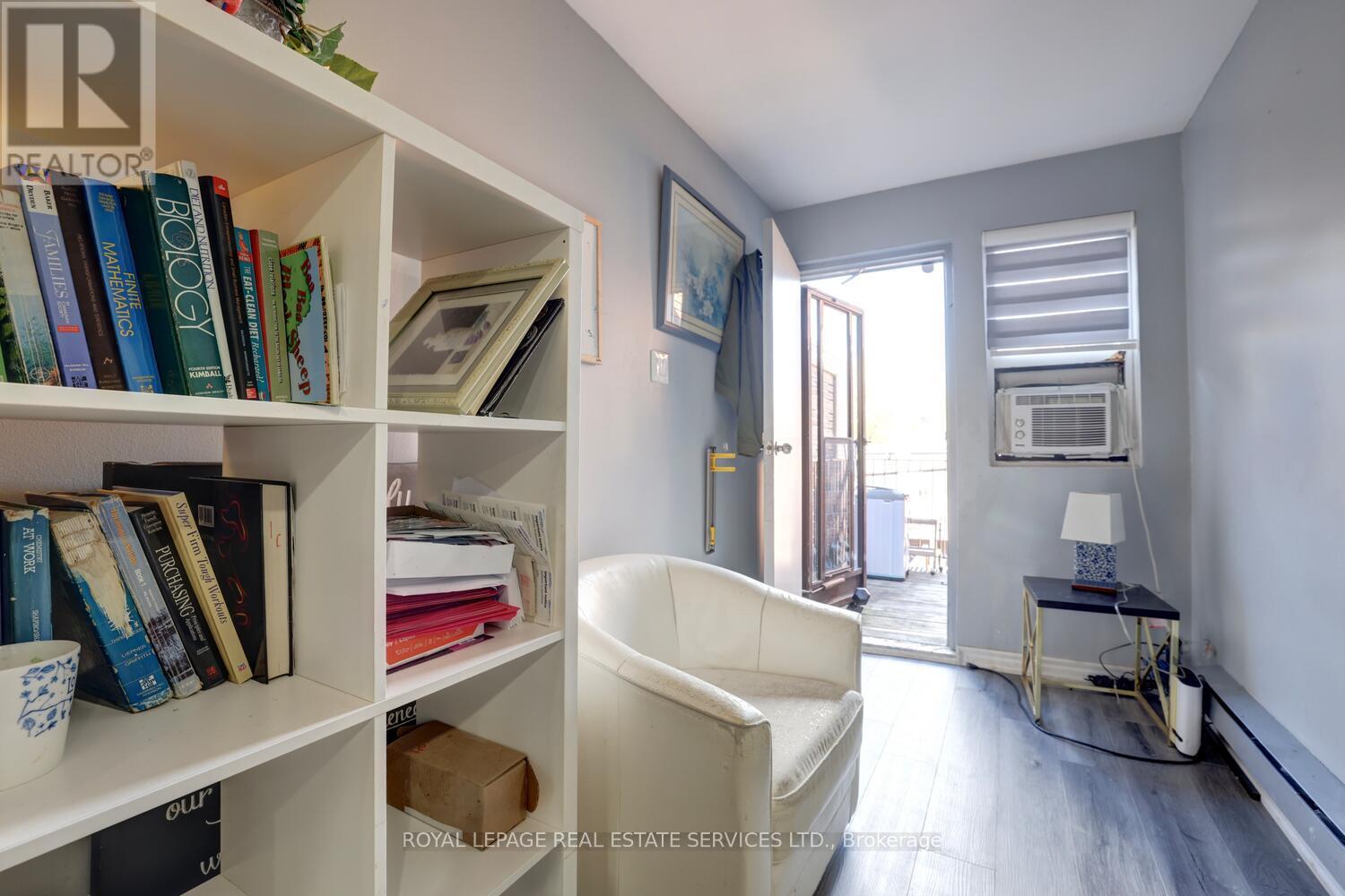 894 College Street, Toronto, Ontario  M6H 1A4 - Photo 31 - C12488610