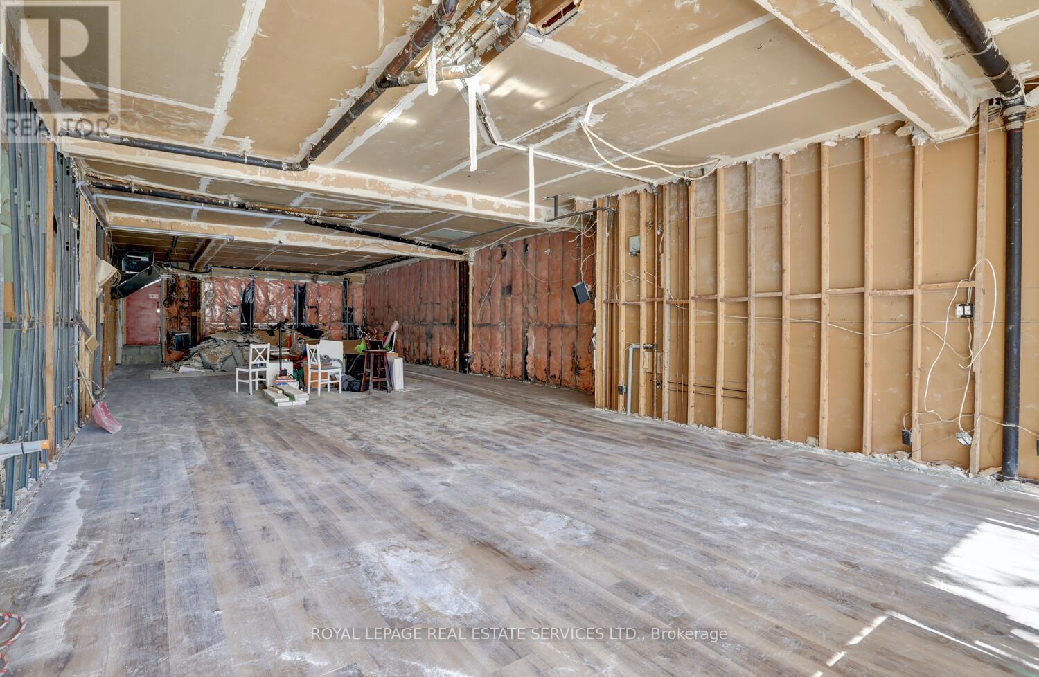 894 College Street, Toronto, Ontario  M6H 1A4 - Photo 4 - C12488610