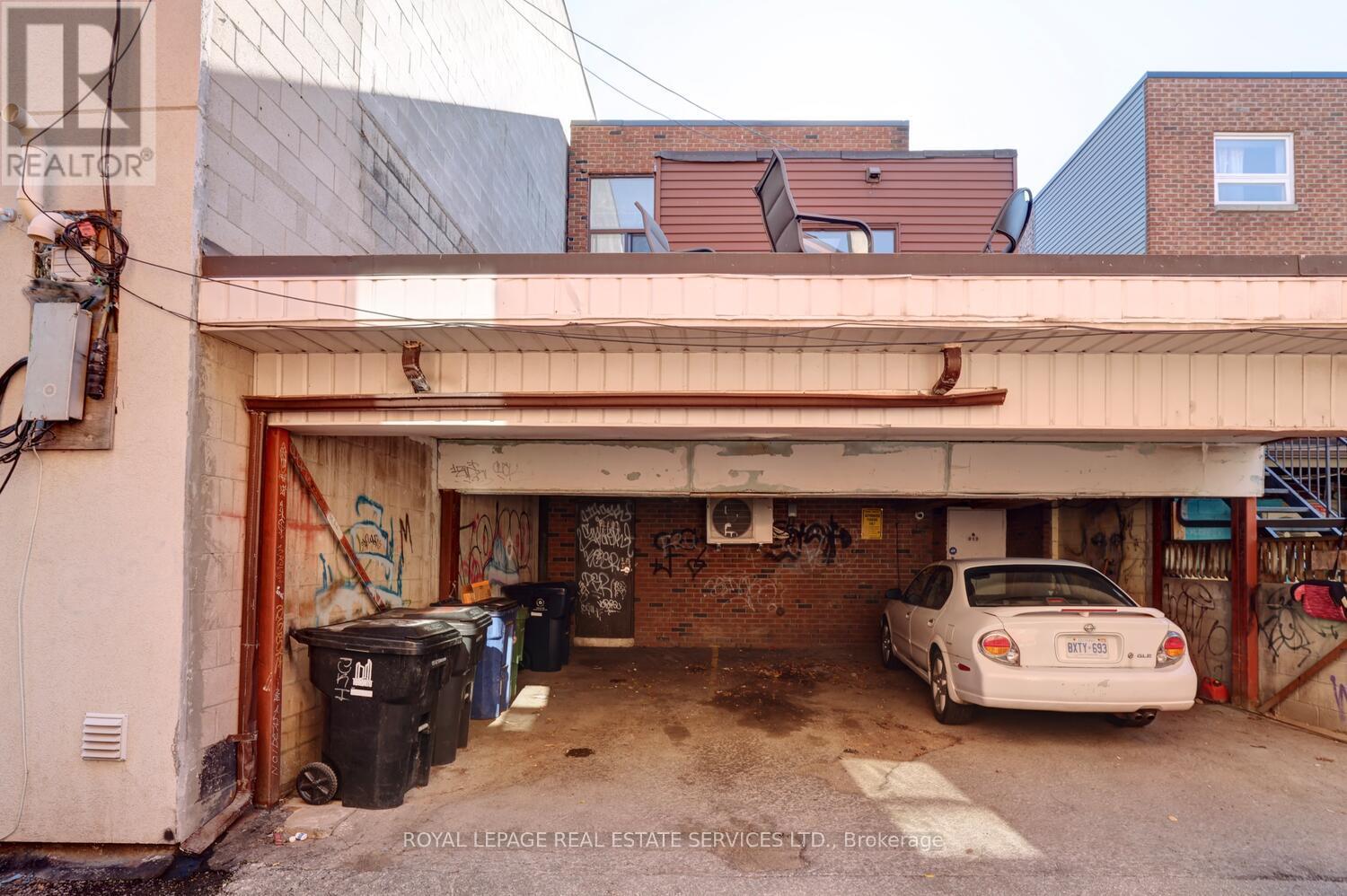 894 College Street, Toronto, Ontario  M6H 1A4 - Photo 34 - C12488610