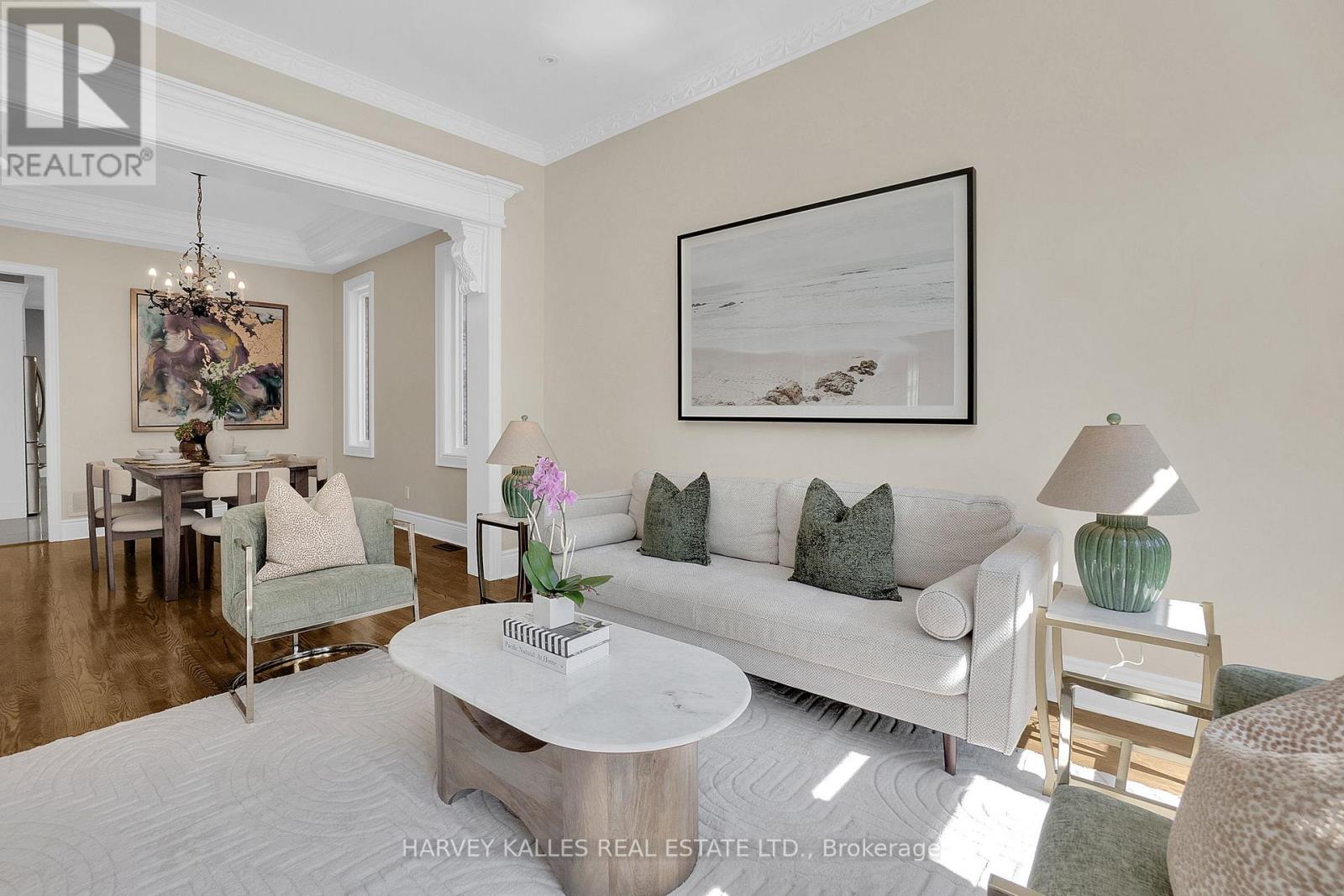 398 Bedford Park, Toronto, Ontario  M5M 1J8 - Photo 8 - C12533562