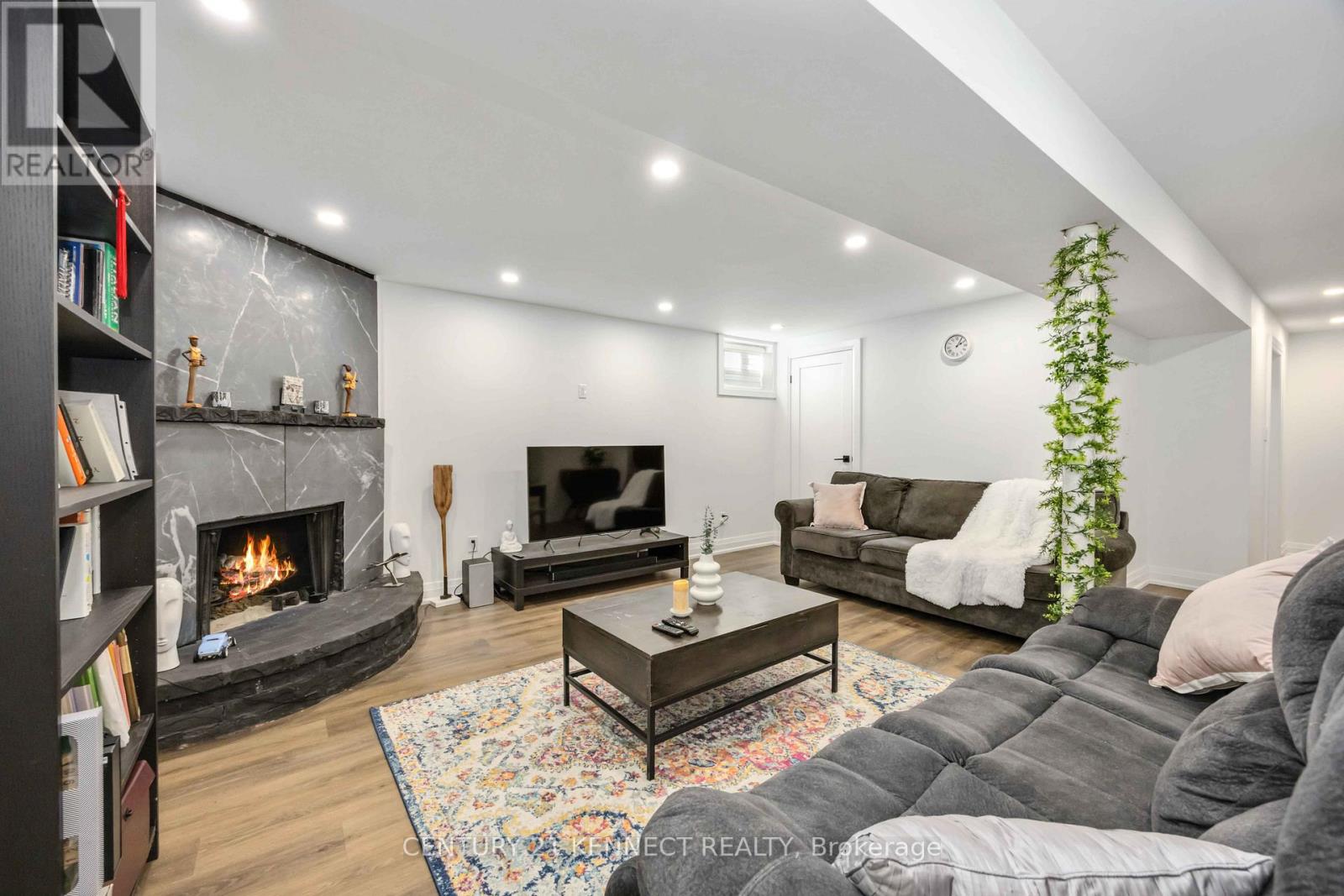 36 Summerside Crescent, Toronto, Ontario  M2H 1X1 - Photo 21 - C12533584