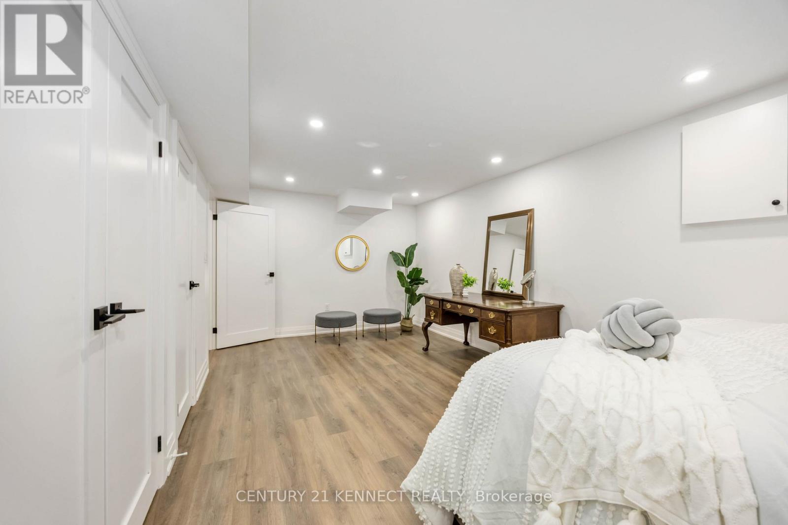 36 Summerside Crescent, Toronto, Ontario  M2H 1X1 - Photo 23 - C12533584