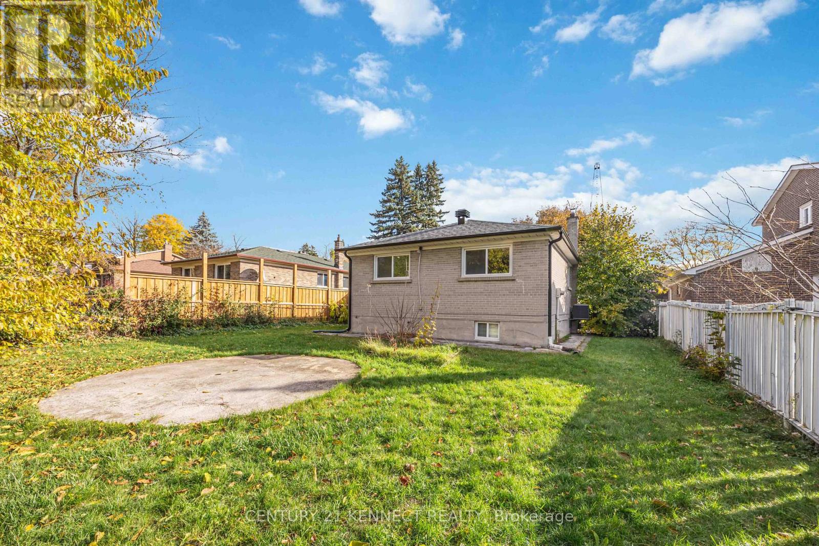 36 Summerside Crescent, Toronto, Ontario  M2H 1X1 - Photo 28 - C12533584