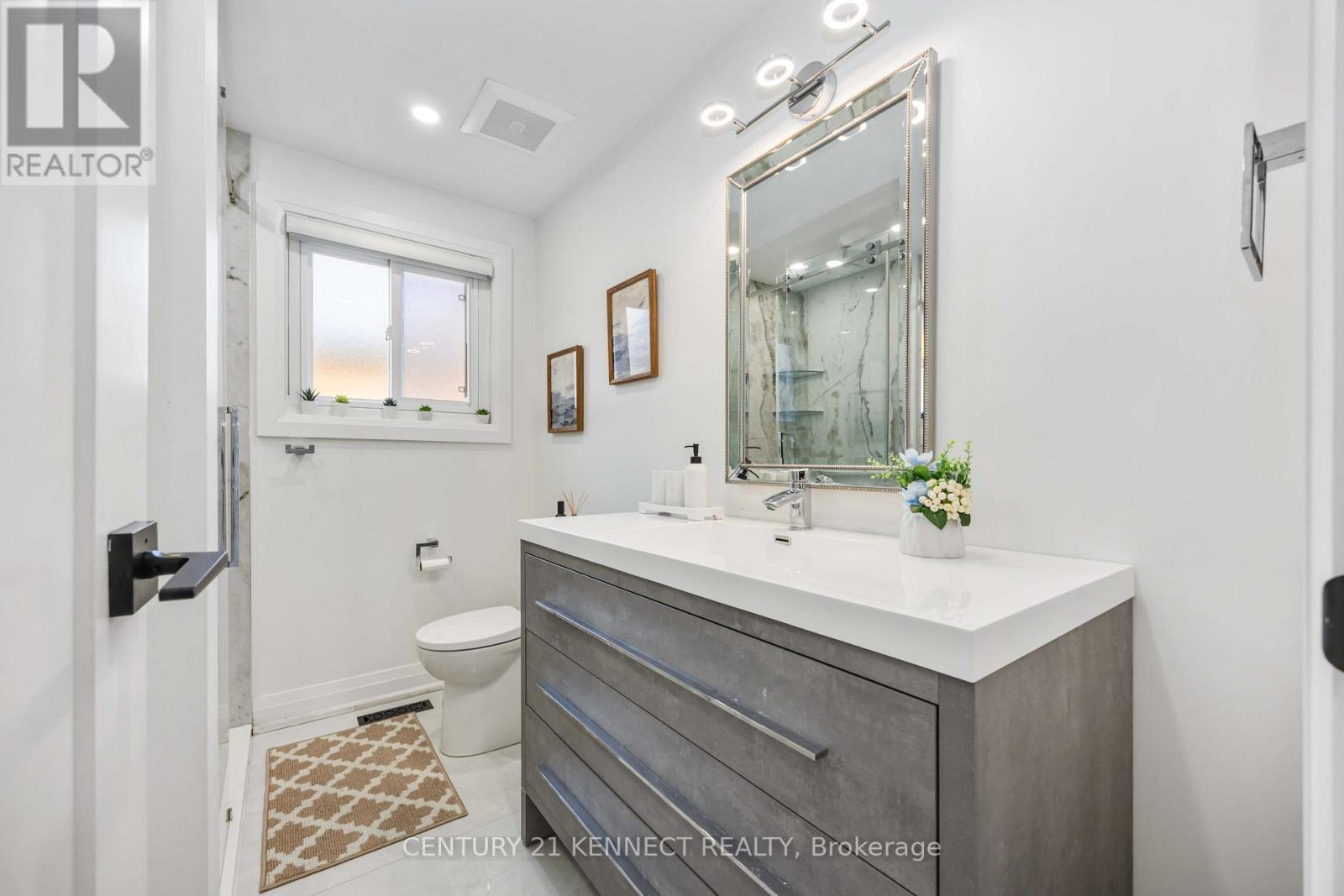 36 Summerside Crescent, Toronto, Ontario  M2H 1X1 - Photo 8 - C12533584