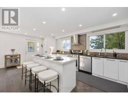 36 SUMMERSIDE CRESCENT