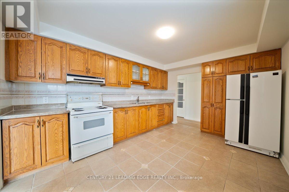 Main - 57 Anewen Drive, Toronto, Ontario  M4A 1R9 - Photo 33 - C12533614