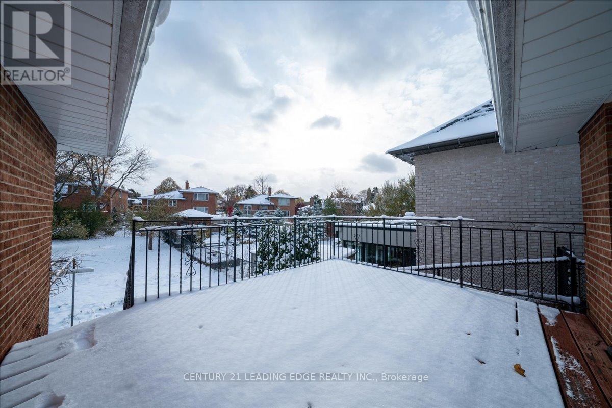 Main - 57 Anewen Drive, Toronto, Ontario  M4A 1R9 - Photo 38 - C12533614