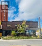 2nd Floor Residential - 1747 Eglinton Avenue W, Toronto, Ontario  M6E 2H7 - Photo 2 - C12533616