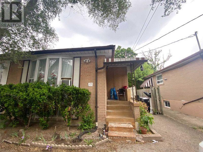 MAIN - 15 BISON DRIVE, Toronto, Ontario