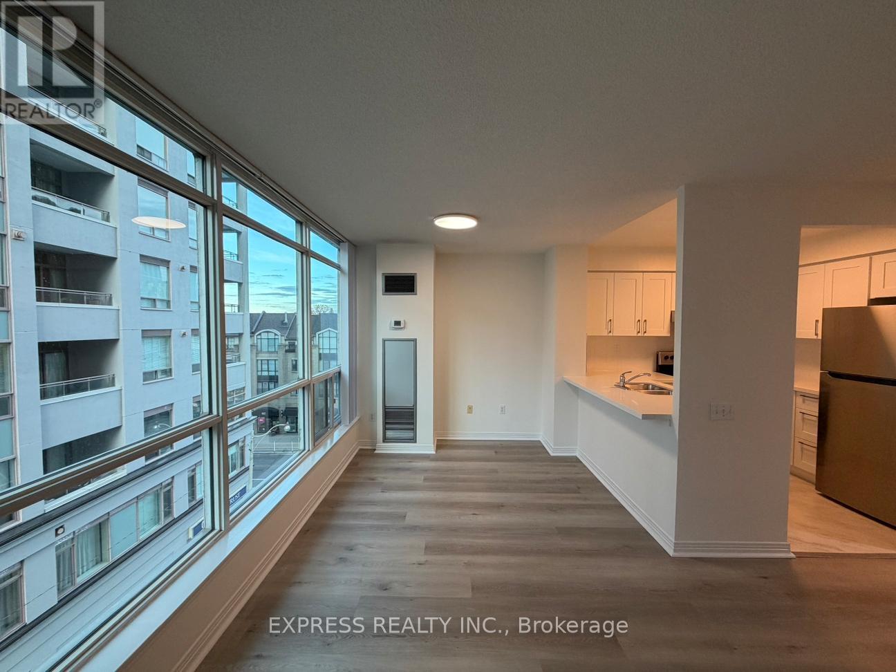 504 - 942 Yonge Street, Toronto, Ontario  M4W 3S8 - Photo 6 - C12533664