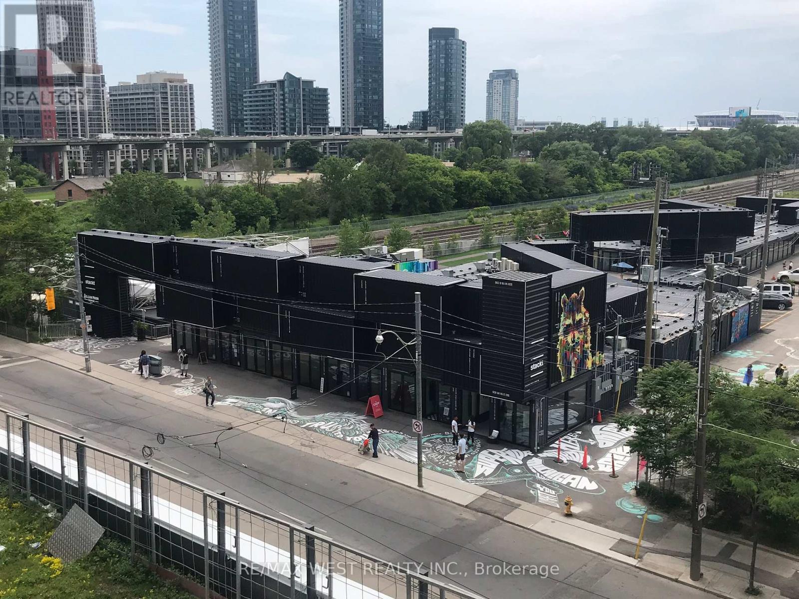 414 - 27 Bathurst Street, Toronto, Ontario  M5V 0R1 - Photo 16 - C12533670