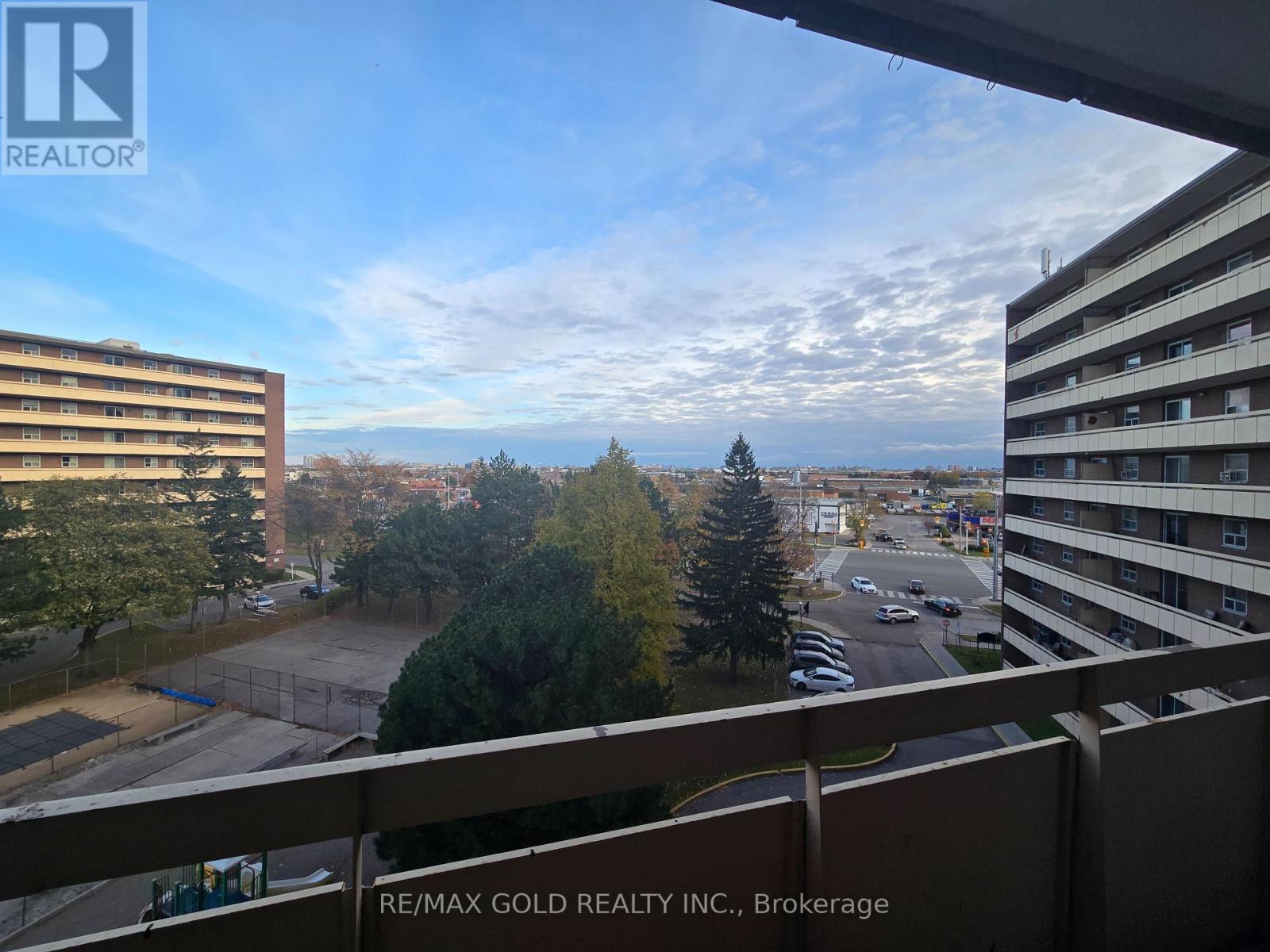 605 - 3555 Derry Road E, Mississauga, Ontario  L4T 1B2 - Photo 27 - W12488886