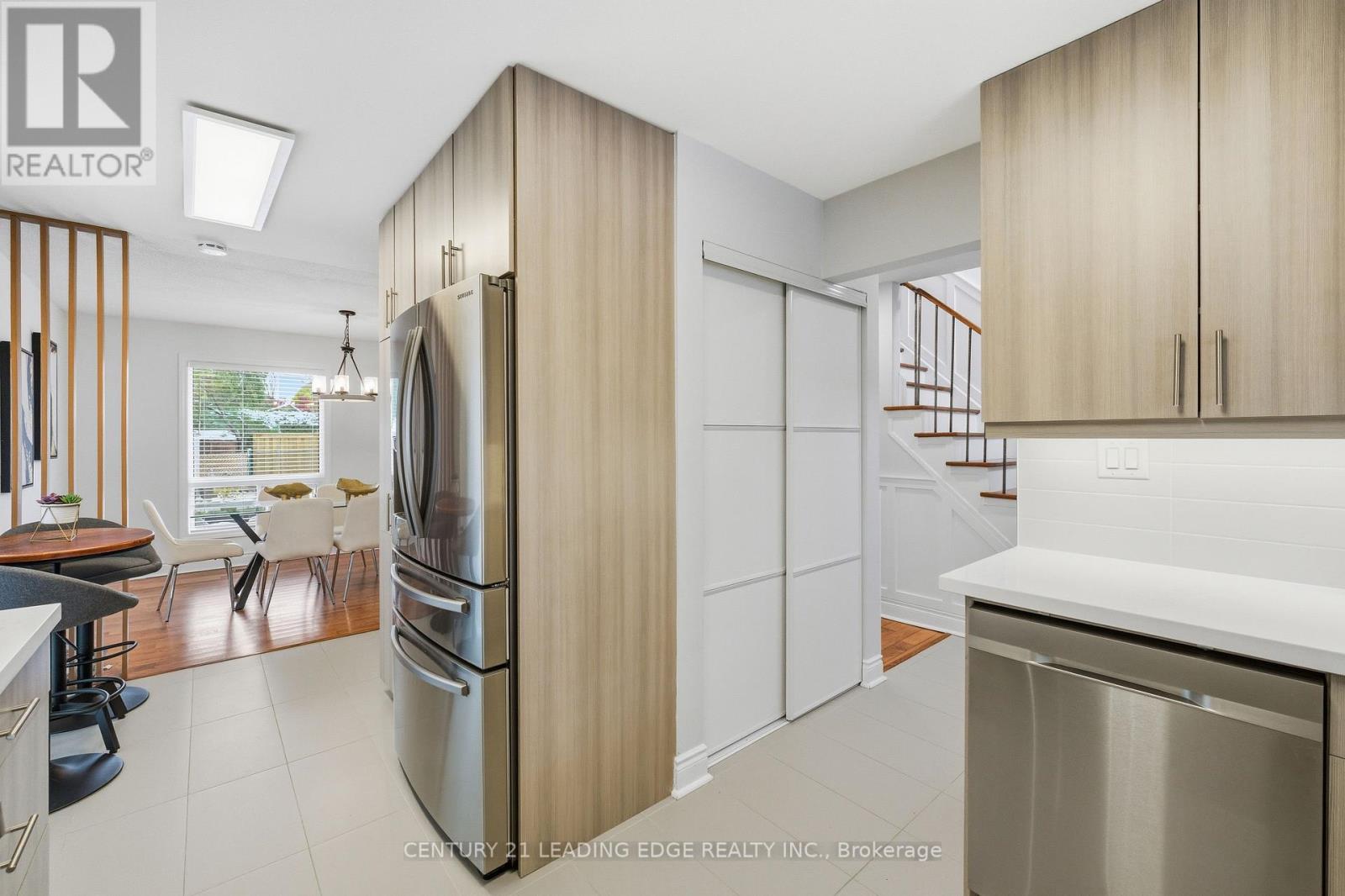 110 Holliday Drive, Whitby, Ontario  L1P 1G5 - Photo 15 - E12533624