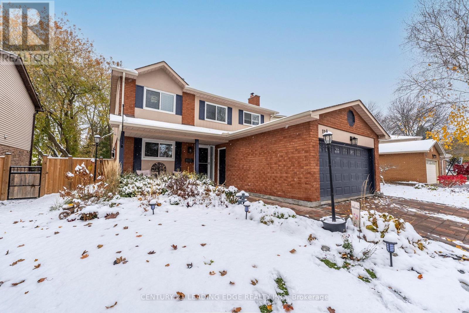 110 Holliday Drive, Whitby, Ontario  L1P 1G5 - Photo 2 - E12533624