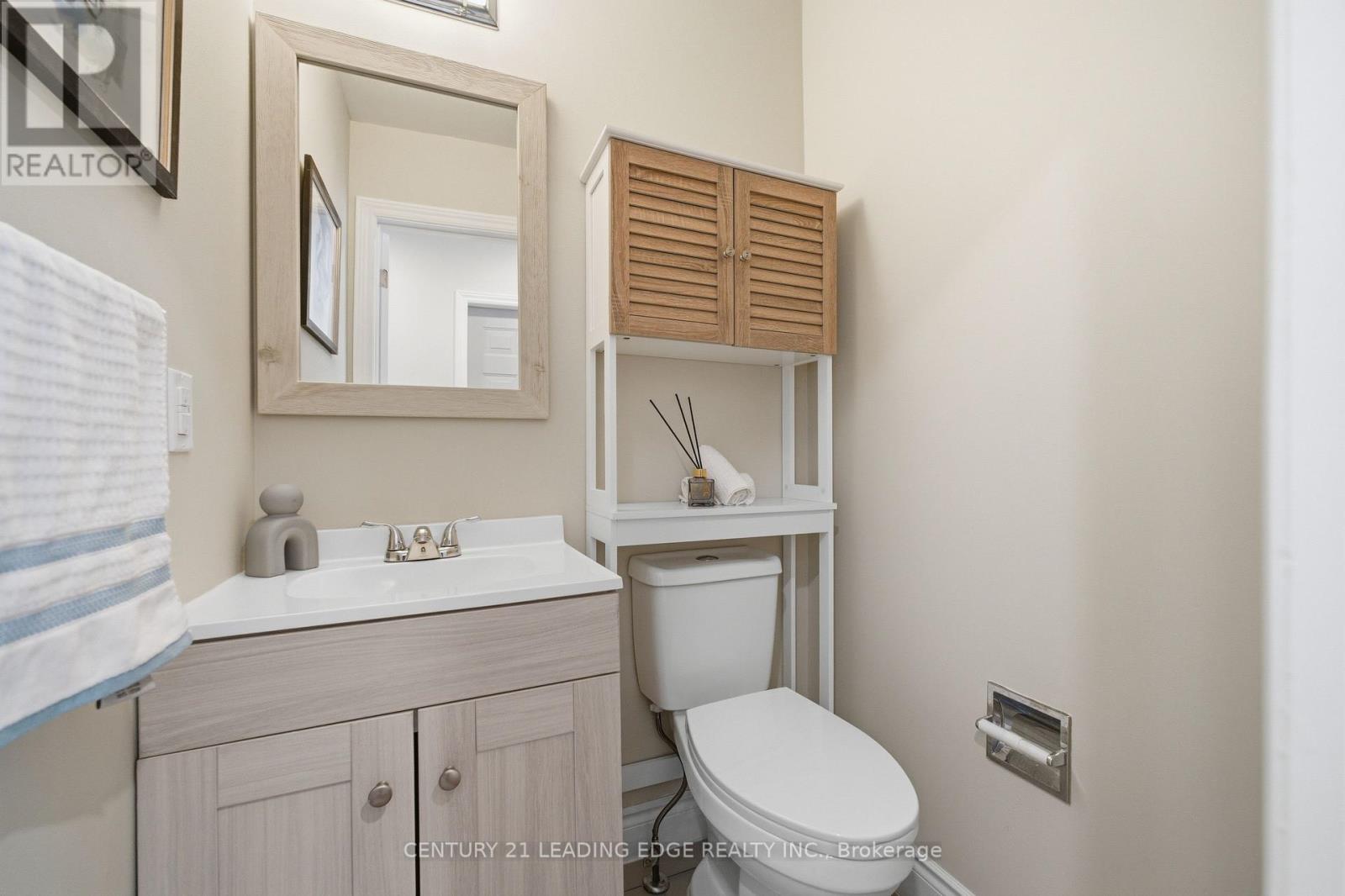 110 Holliday Drive, Whitby, Ontario  L1P 1G5 - Photo 21 - E12533624