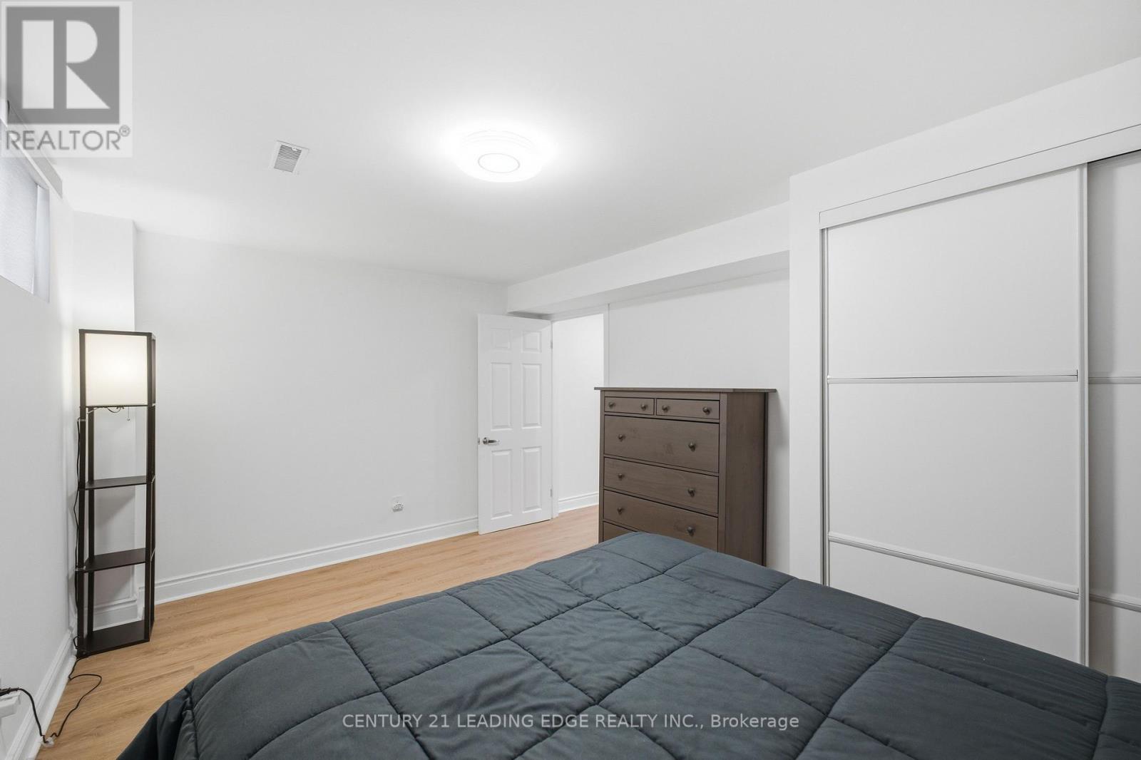 110 Holliday Drive, Whitby, Ontario  L1P 1G5 - Photo 25 - E12533624