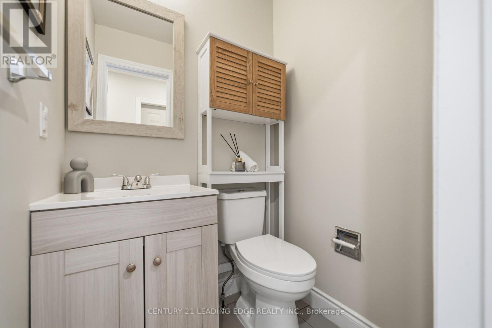 110 Holliday Drive, Whitby, Ontario  L1P 1G5 - Photo 44 - E12533624