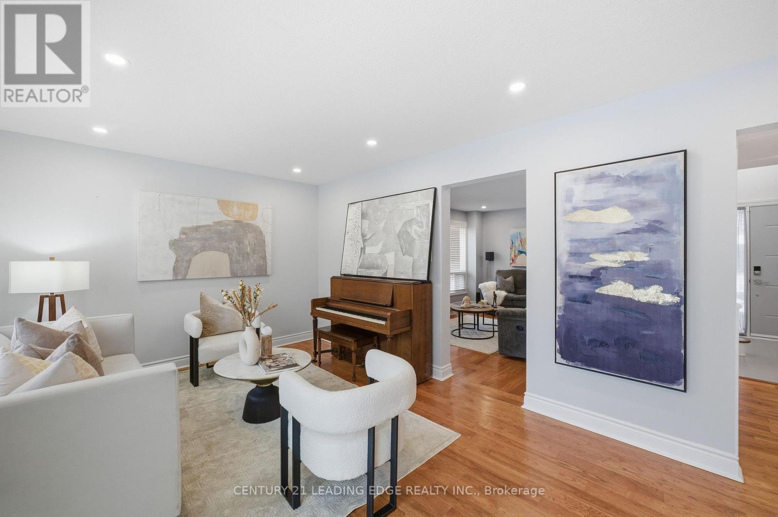 110 Holliday Drive, Whitby, Ontario  L1P 1G5 - Photo 9 - E12533624