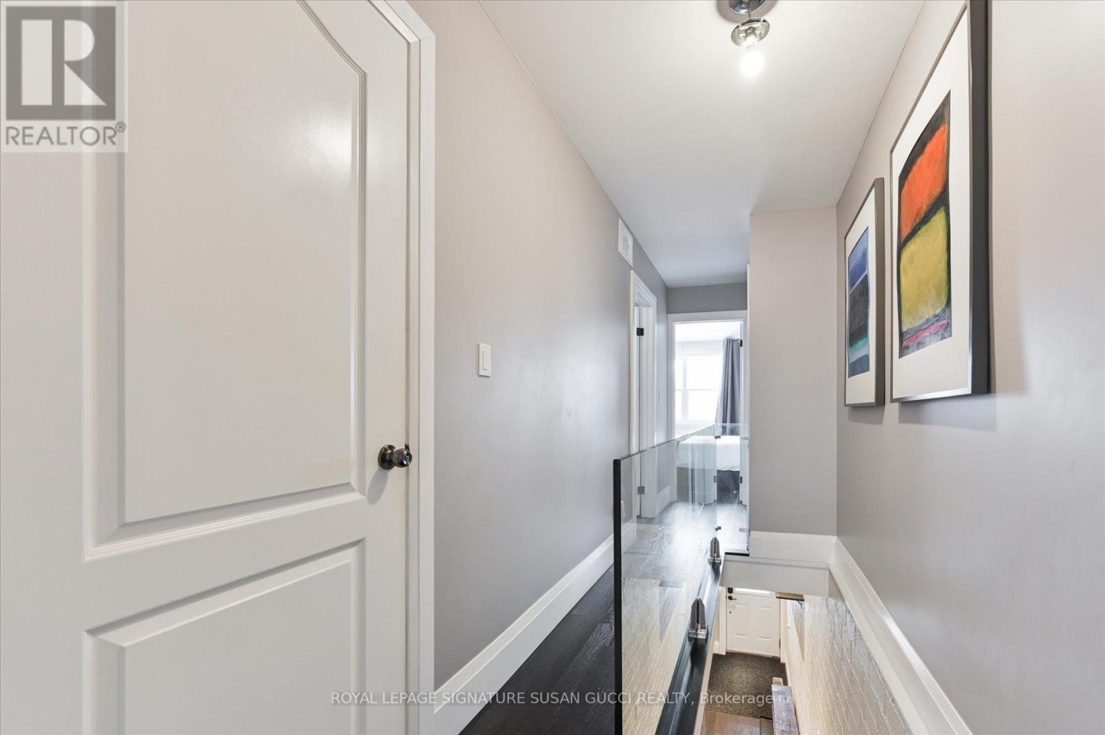 98 Frater Avenue, Toronto, Ontario  M4C 2H8 - Photo 16 - E12533678