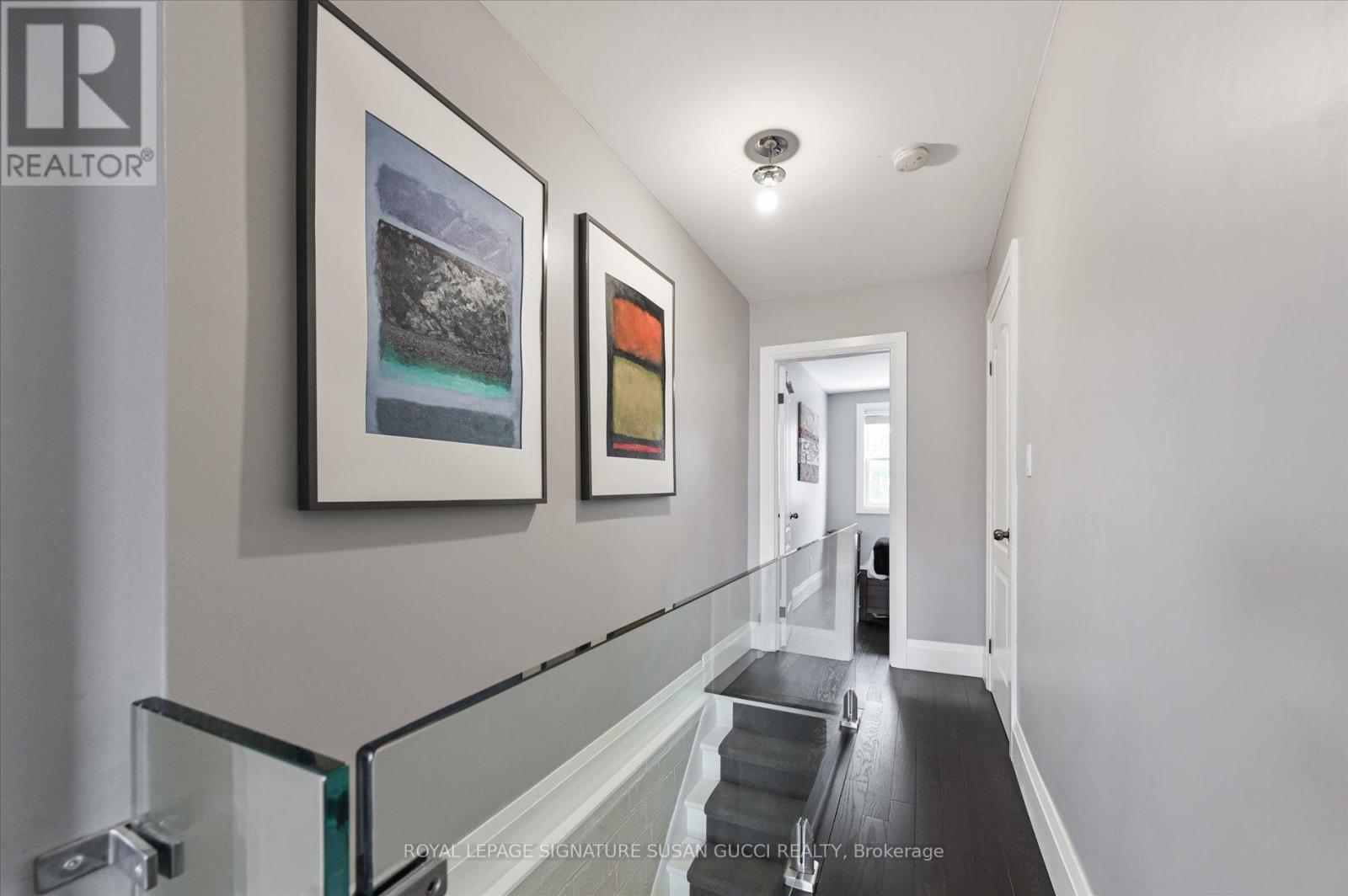 98 Frater Avenue, Toronto, Ontario  M4C 2H8 - Photo 17 - E12533678