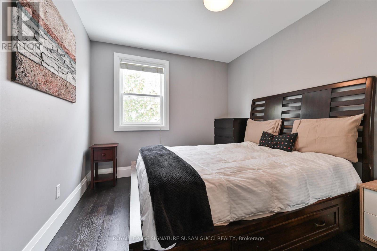 98 Frater Avenue, Toronto, Ontario  M4C 2H8 - Photo 21 - E12533678