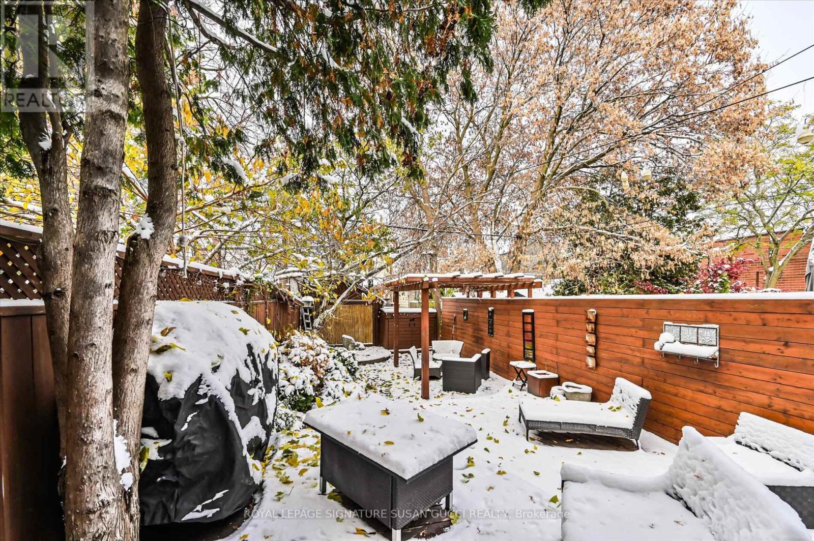 98 Frater Avenue, Toronto, Ontario  M4C 2H8 - Photo 28 - E12533678