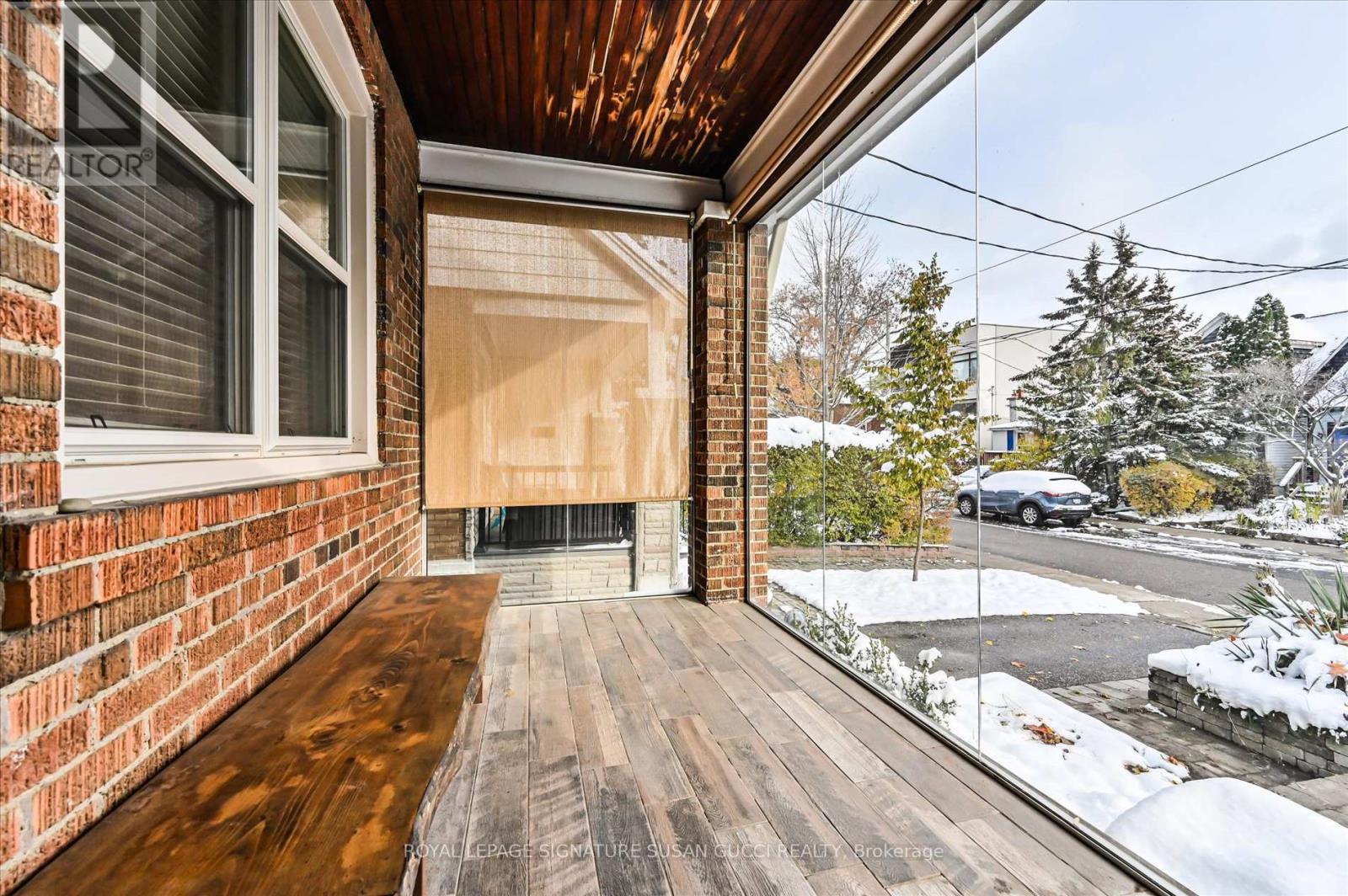 98 Frater Avenue, Toronto, Ontario  M4C 2H8 - Photo 3 - E12533678