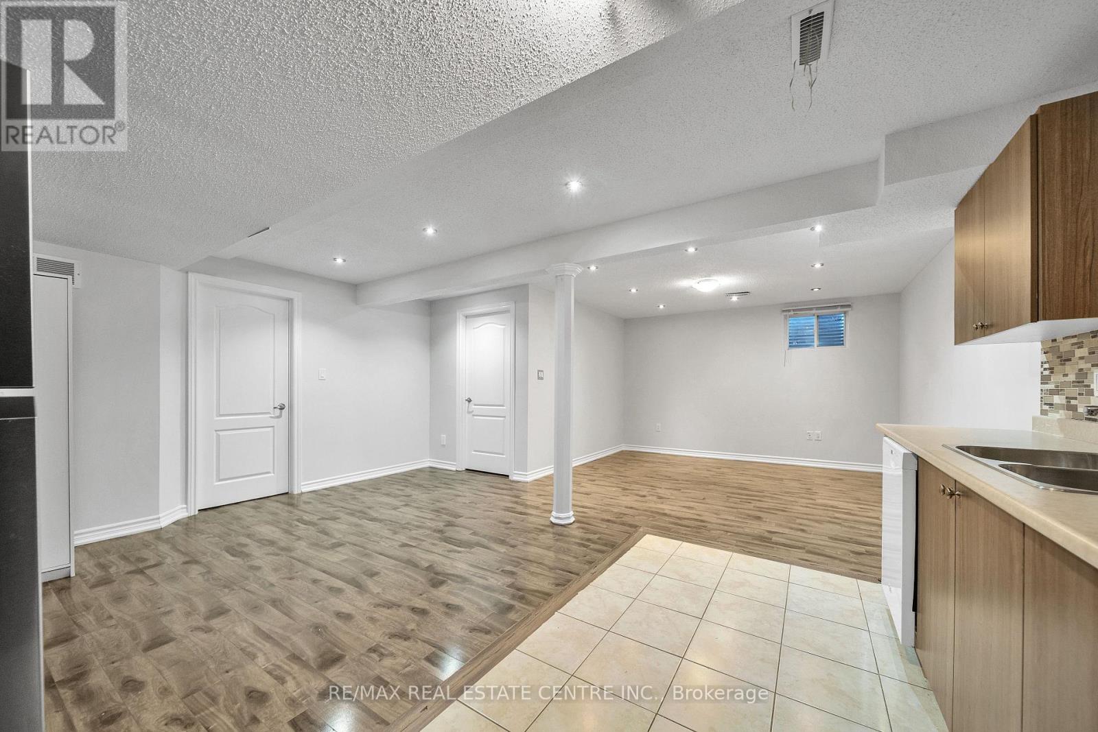 Bsmt - 179 Leiterman Drive, Milton, Ontario  L9T 8B5 - Photo 25 - W12525212