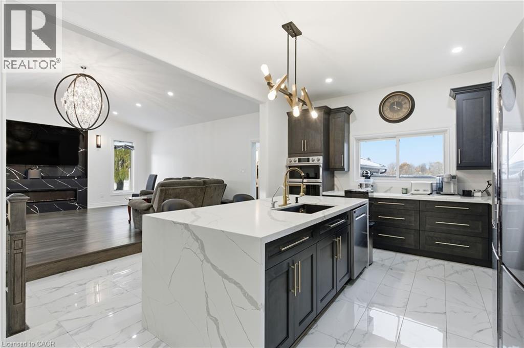 1576 Woodburn Road, Binbrook, Ontario  L0R 1C0 - Photo 7 - 40785870