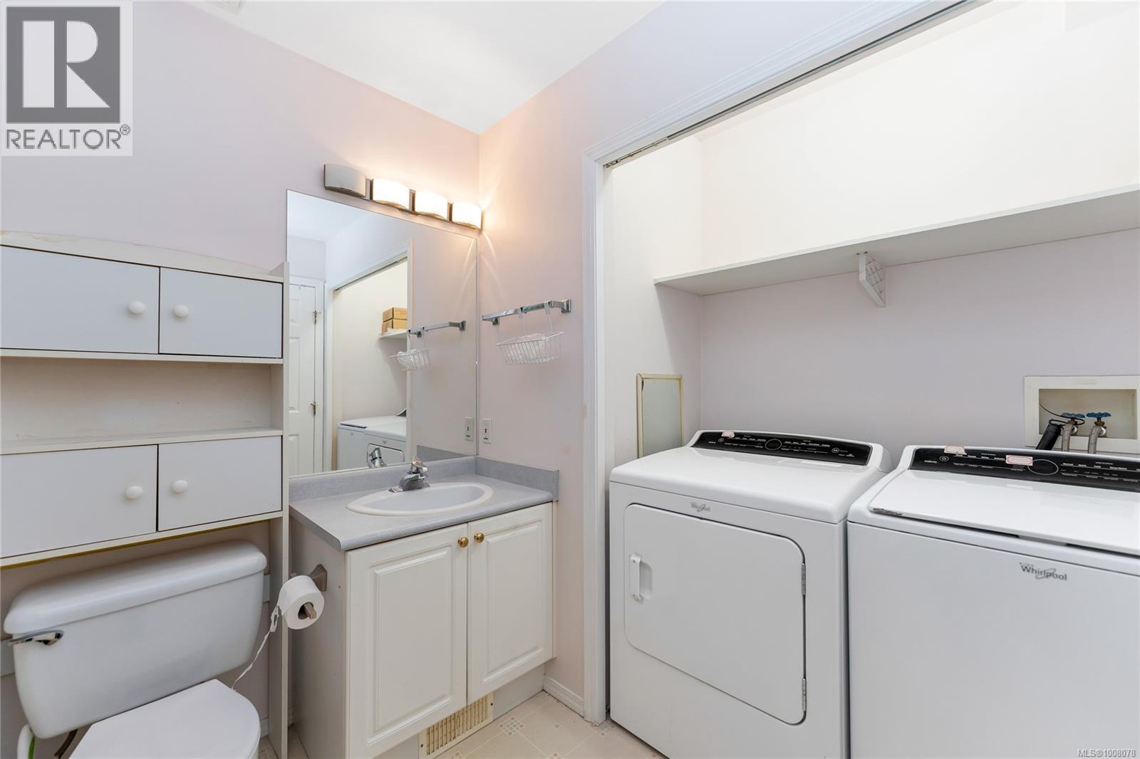 3014 Scott St, Victoria, British Columbia  V8R 4J8 - Photo 29 - 1008078