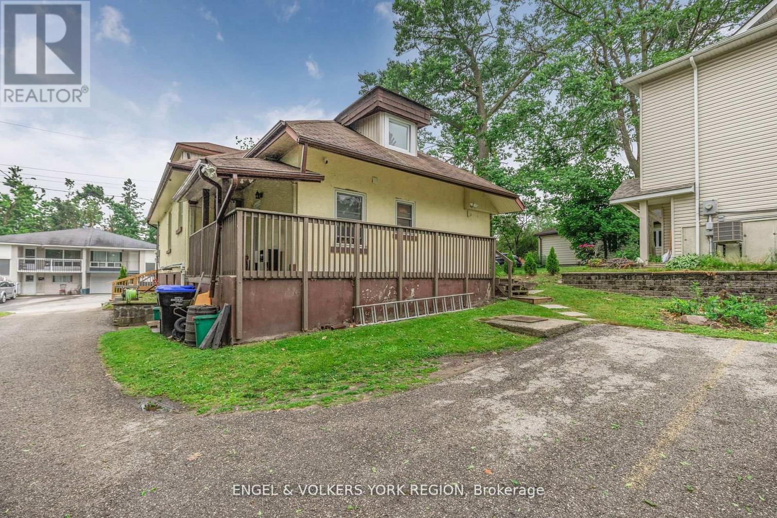 23 Lount Street, Barrie, Ontario  L4M 3E3 - Photo 22 - S12483062