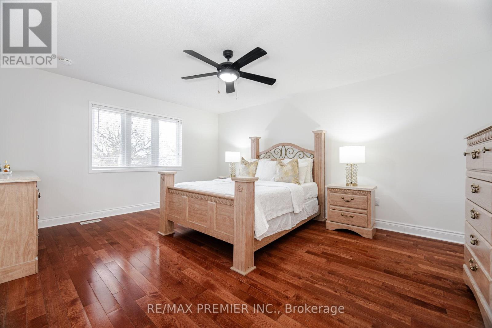 117 Professor Day Drive, Bradford West Gwillimbury (Bradford), Ontario  L3Z 3C1 - Photo 22 - N12533602