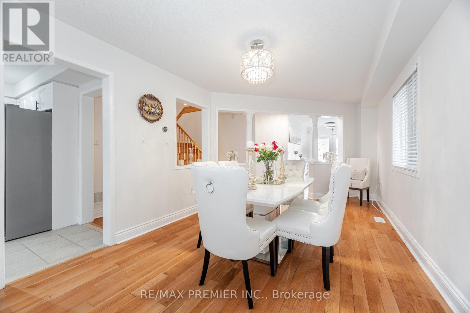 117 Professor Day Drive, Bradford West Gwillimbury (Bradford), Ontario  L3Z 3C1 - Photo 7 - N12533602