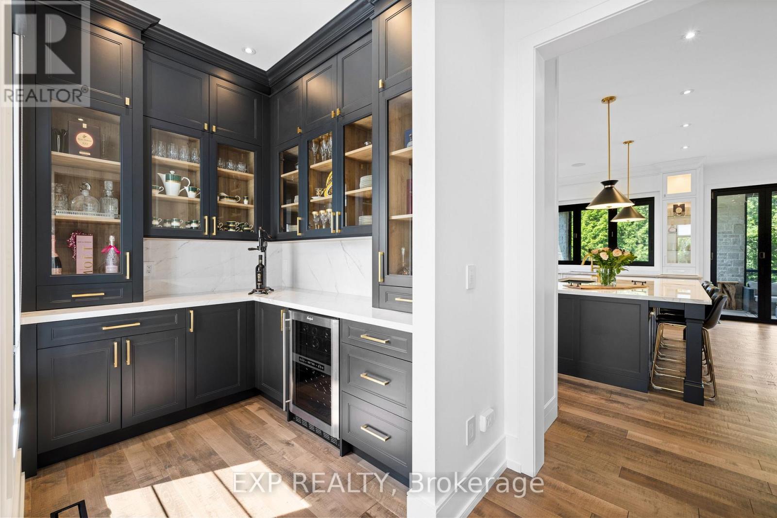 39 Orlin Chappel Court, King, Ontario  L7B 0P6 - Photo 13 - N12533636