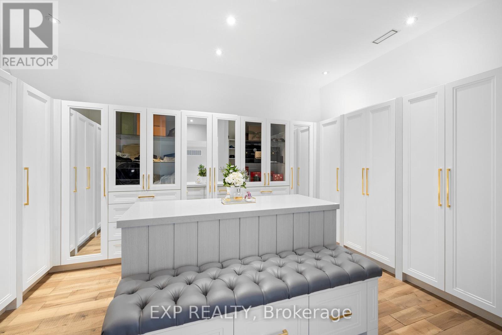 39 Orlin Chappel Court, King, Ontario  L7B 0P6 - Photo 27 - N12533636