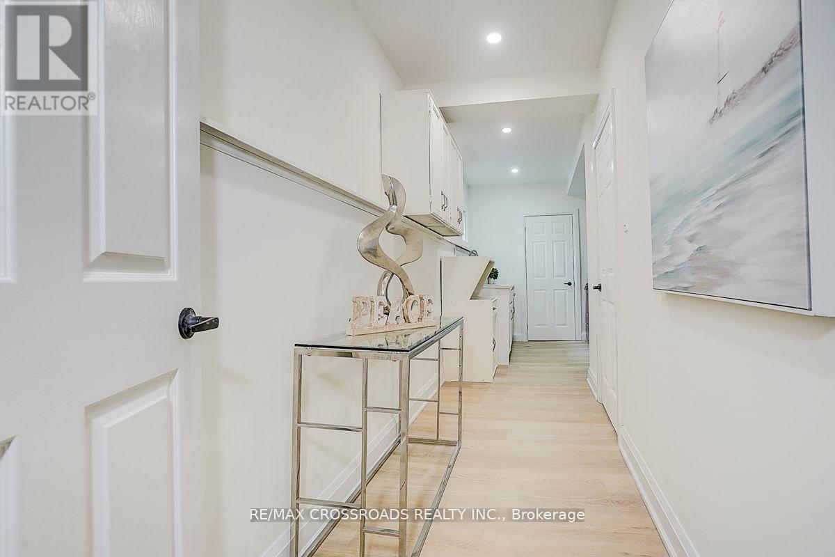 160 Letitia Street, Barrie (Letitia Heights), Ontario  L4N 1P5 - Photo 33 - S12533568