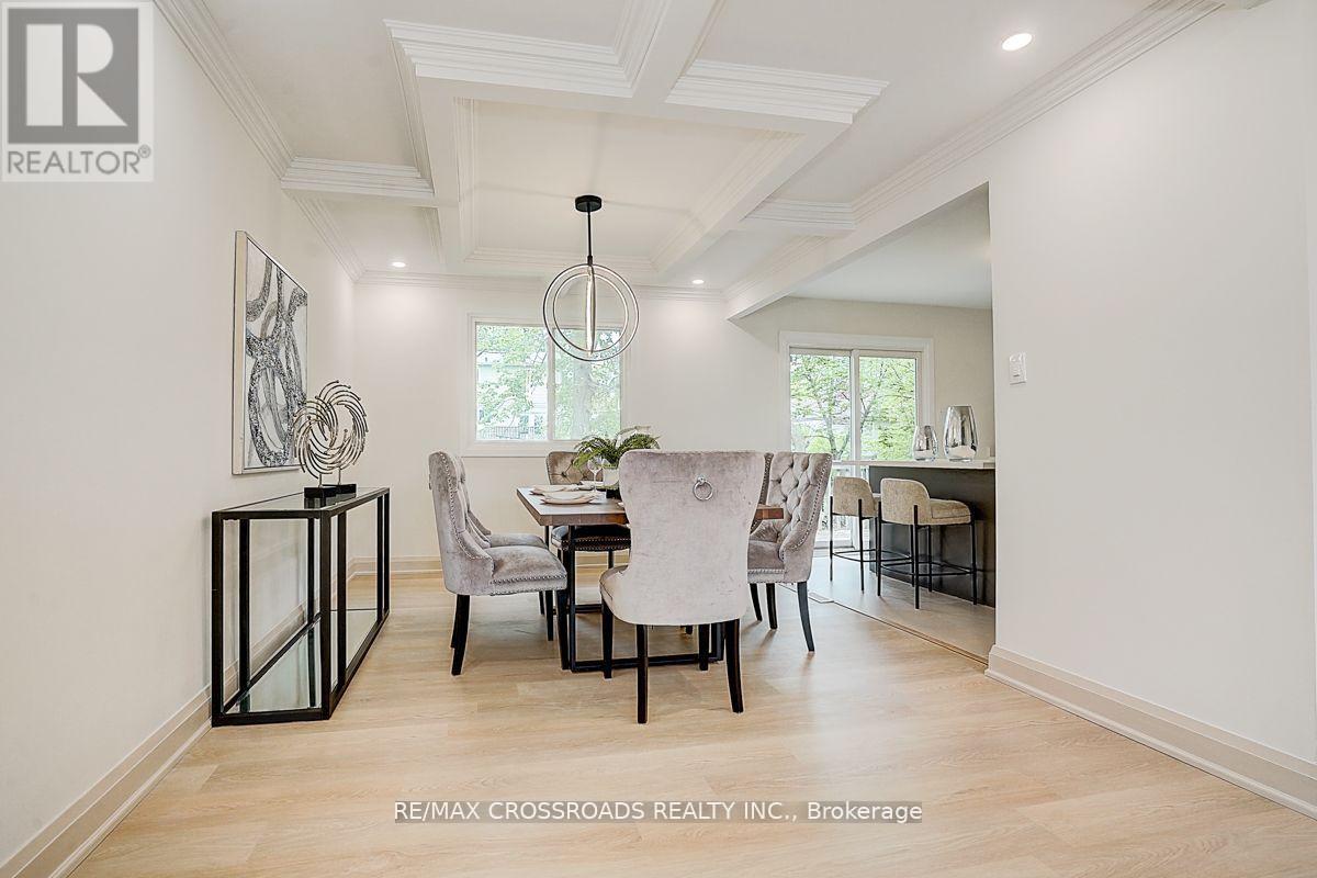 160 Letitia Street, Barrie (Letitia Heights), Ontario  L4N 1P5 - Photo 9 - S12533568